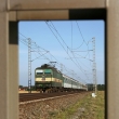 Letní průhled na průjezd vlaku R706 od Rokytnice u Přerova...